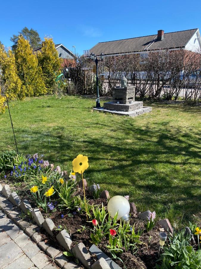 Mysig gästhus i Uppsala/Norra Årsta - B&B