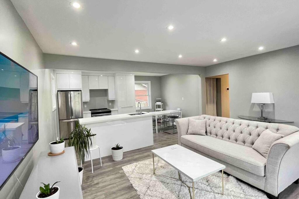 White House Suite - Sleeps 4 - B&B