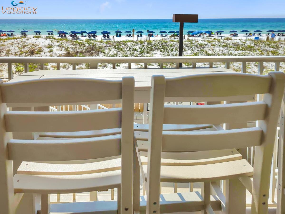 NEW REMODEL - Beach and Pool Access From Balcony! - B&B