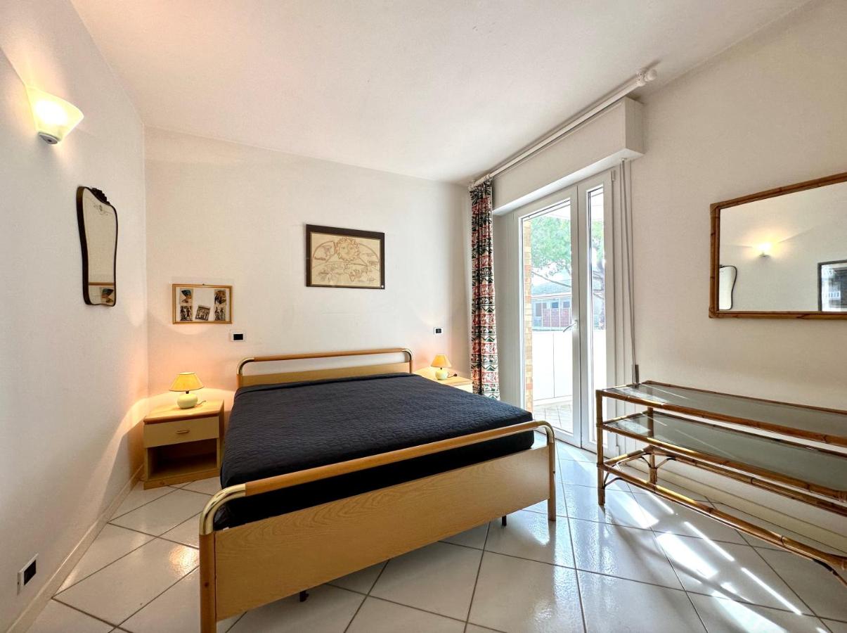 Residence Vera 101 - Carraro Immobiliare - Family Apartments - Chambres d’hôtes Lido di Jesolo