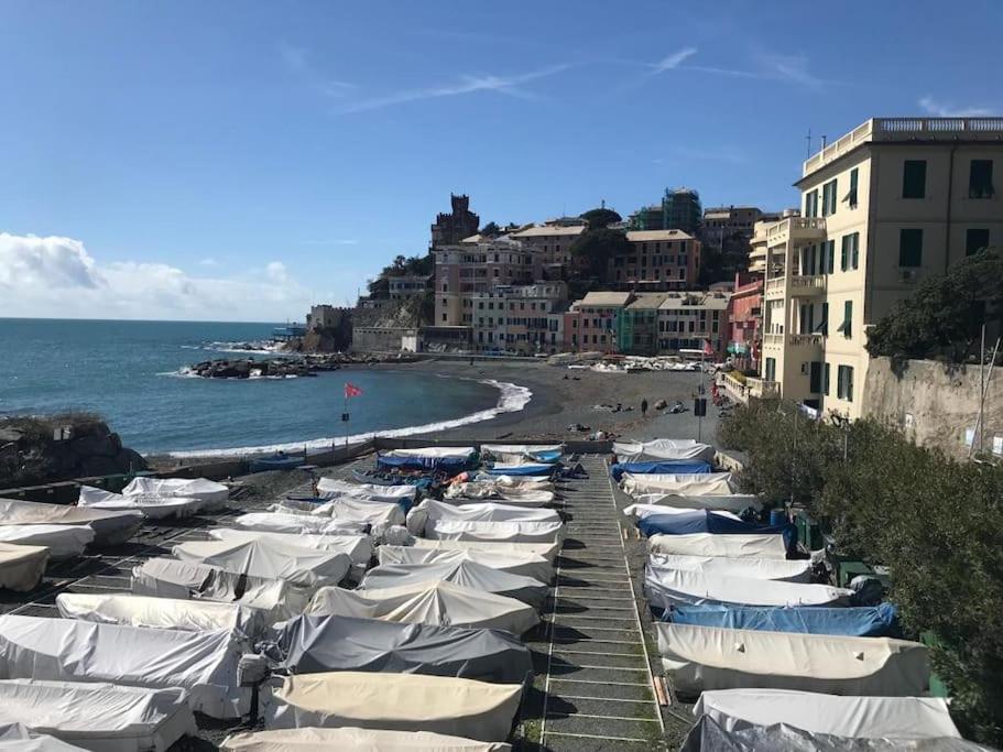 PISI HOME, 2 min dalla spiaggia e dall' Ospedale Gaslini - B&B