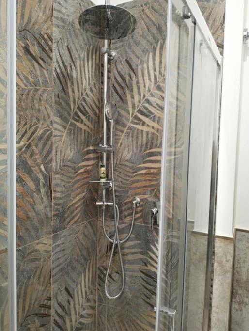 PISI HOME, 2 min dalla spiaggia e dall' Ospedale Gaslini - Chambres d’hôtes Gênes