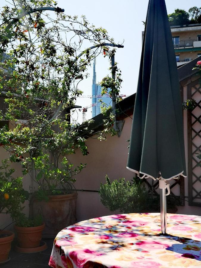 Centrale-Luxury apartment with Garden Terrace - B&B Milano