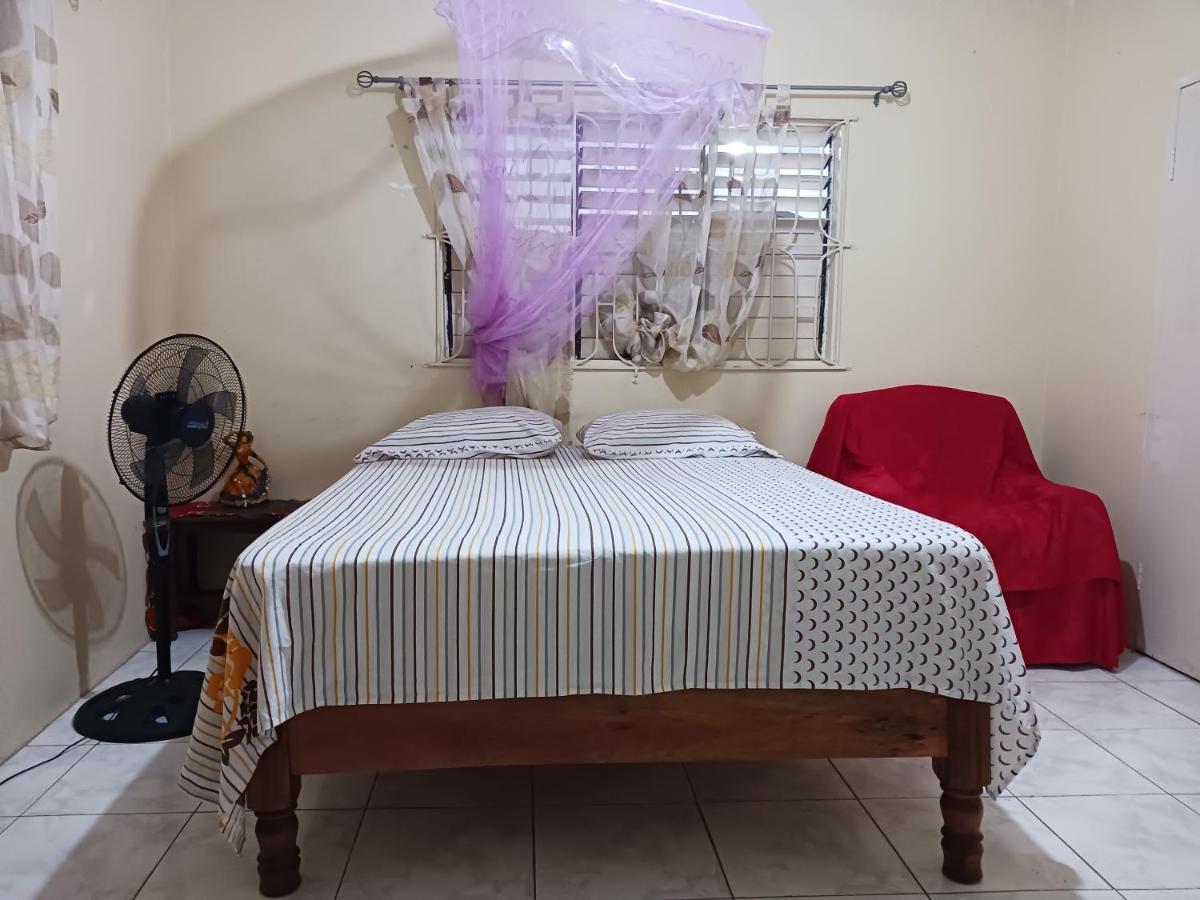 Chambre Lit Queen-Size Deluxe