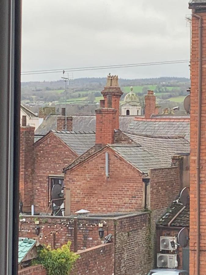 Town Centre Apartment - Ferienwohnung Mold