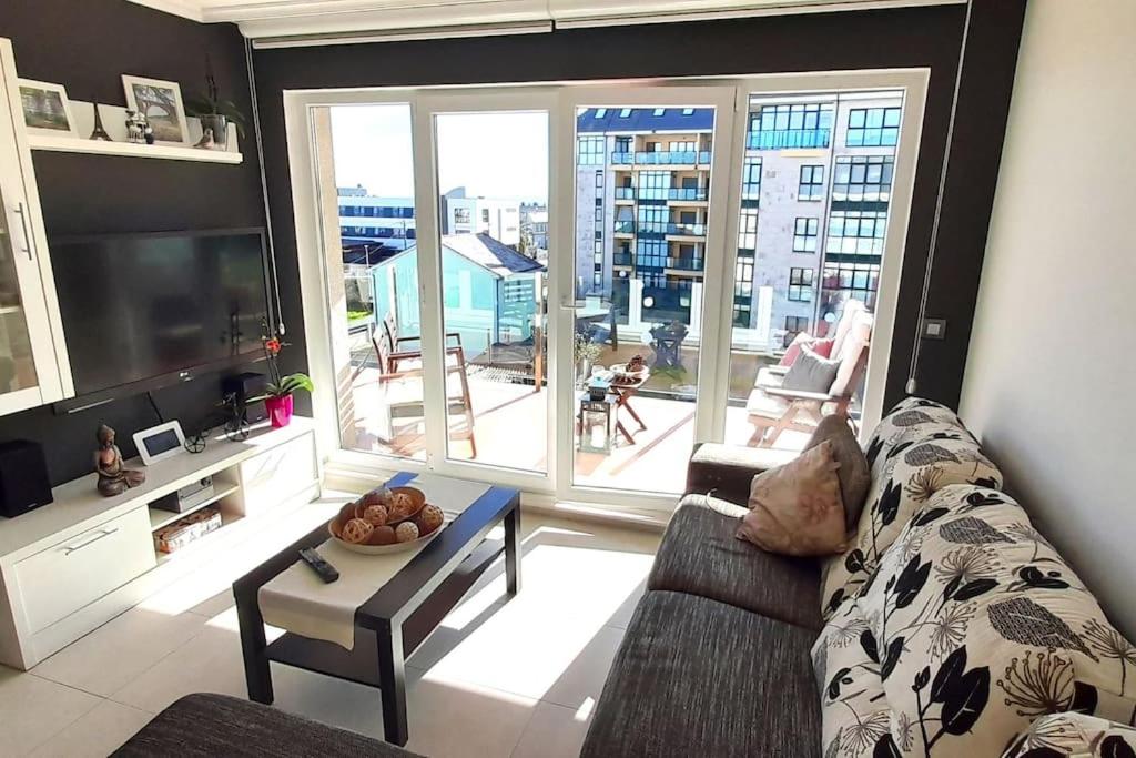 Duplex Deluxe. Playa Foz. Terraza & Piscina - Chambres d’hôtes