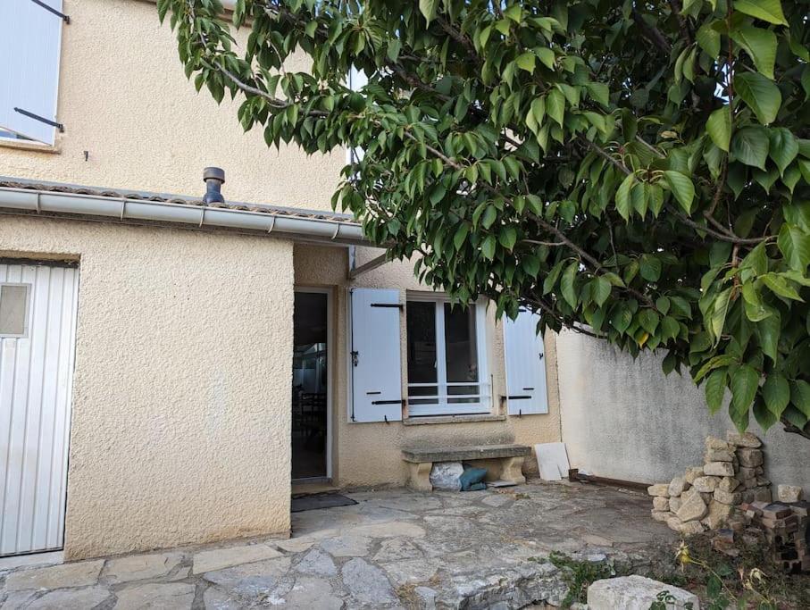 Maison familiale proche plages et Montpellier - B&B Mauguio