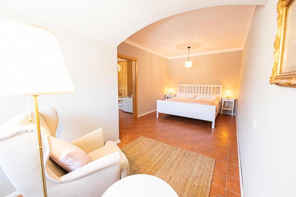 Appartement 302 with own kitchen