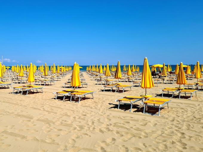 Appartamento vista mare Pioppi - B&B