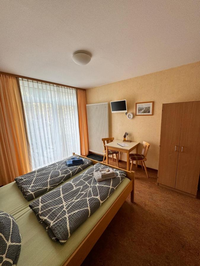 Dreibettzimmer mit Terrasse