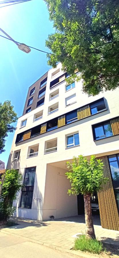 Lux apartment 13 center, free parking - B&B