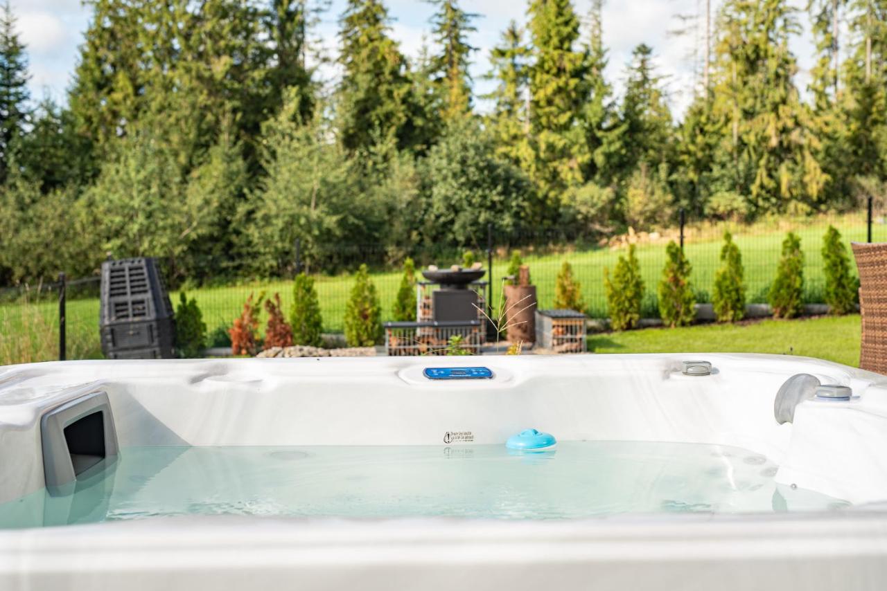 Dom z widokiem na góry i prywatnym jacuzzi w Zębie - Ferienwohnung Ząb