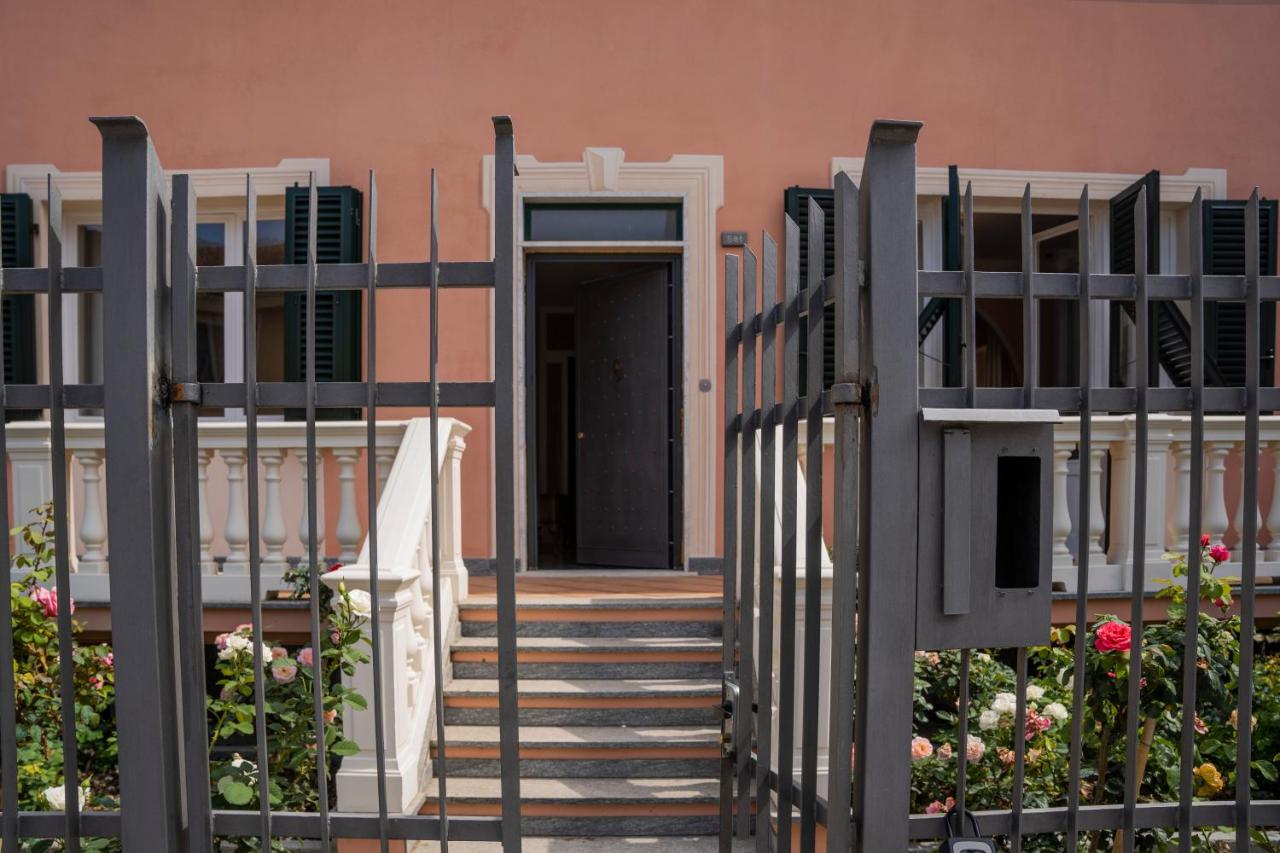050 - Villa Genny Appartamento Lauro - B&B