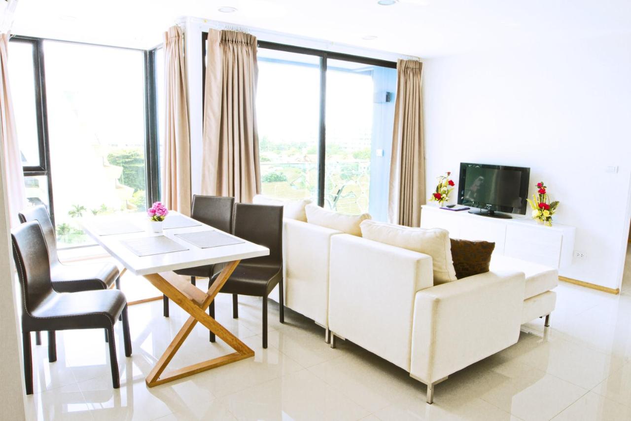 B&B Jomtien Beach - Acqua apartments - Bed and Breakfast Jomtien Beach