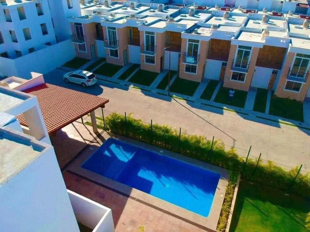 Coto privado con alberca y seguridad - B&B Ixtapa