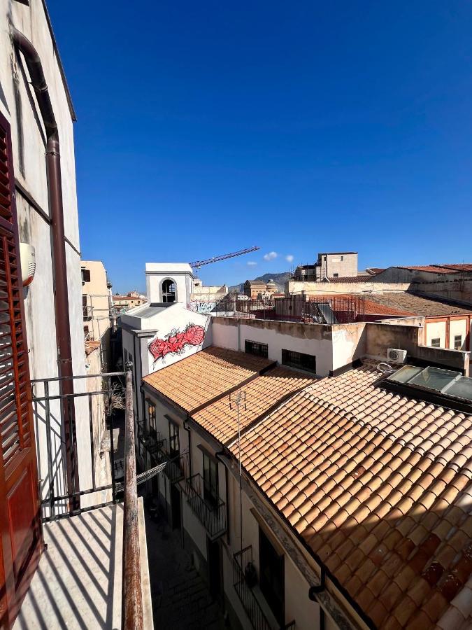 Cathedral City Center Palermo 3 - B&B