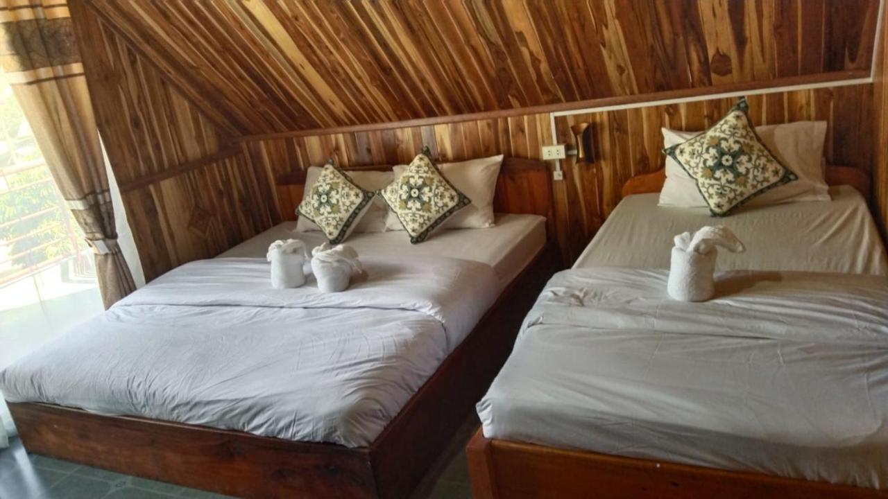 Amphai Guest house - B&B Ban Hatxao