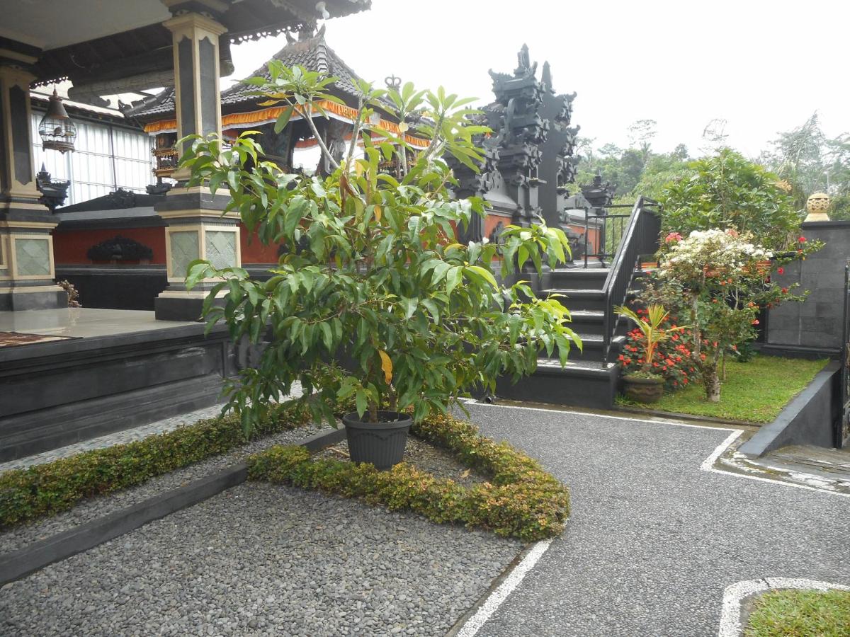 Kadek Homestay - B&B