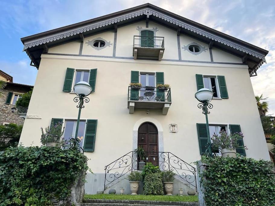 Charming Villa Giancarla - B&B Stresa