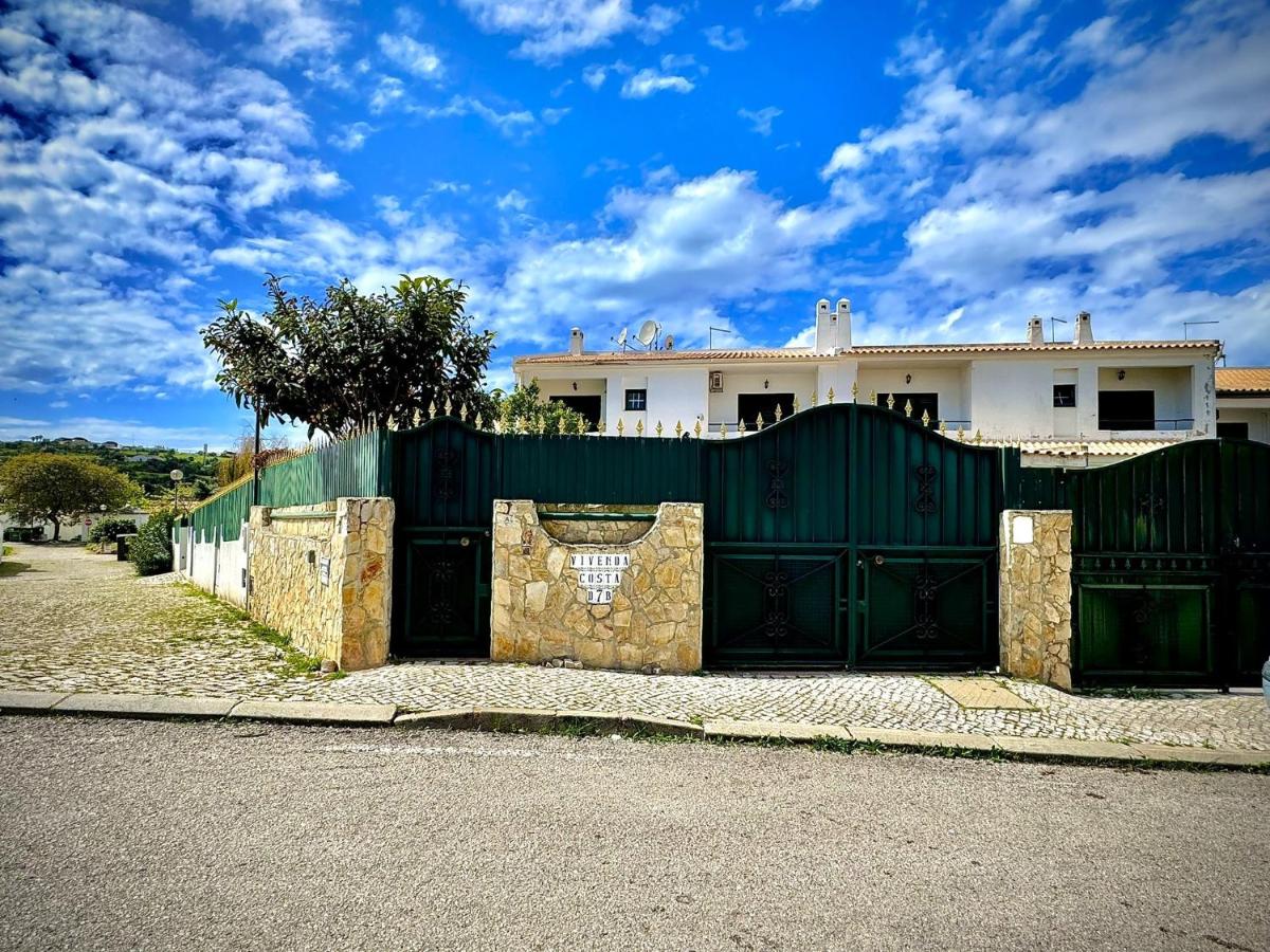 Albufeira Summer Villa 1 With Pool by Homing - B&B Albufeira