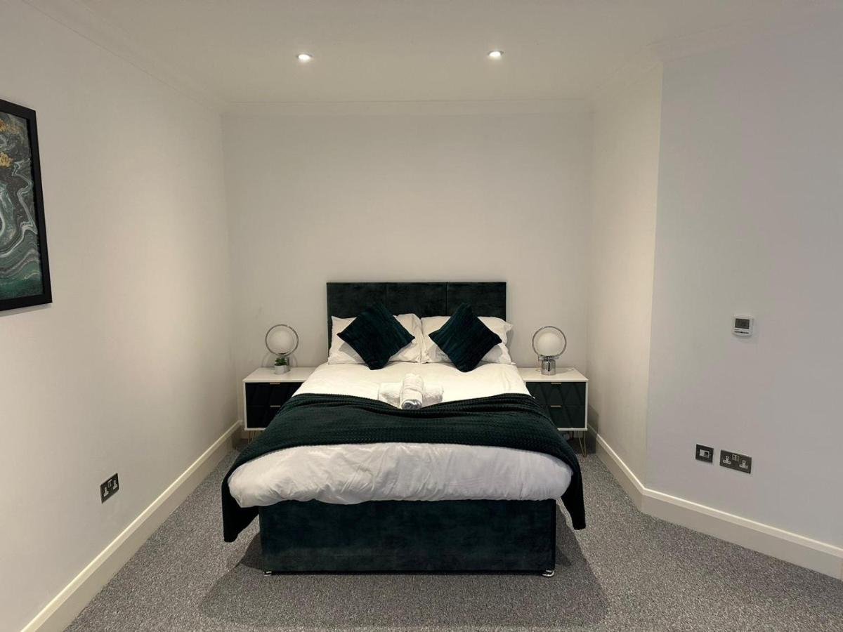 Cromwell Court Apartments - B&B Huntingdon
