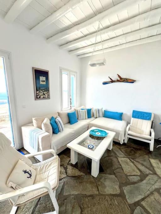 Aggeliki's island house - B&B