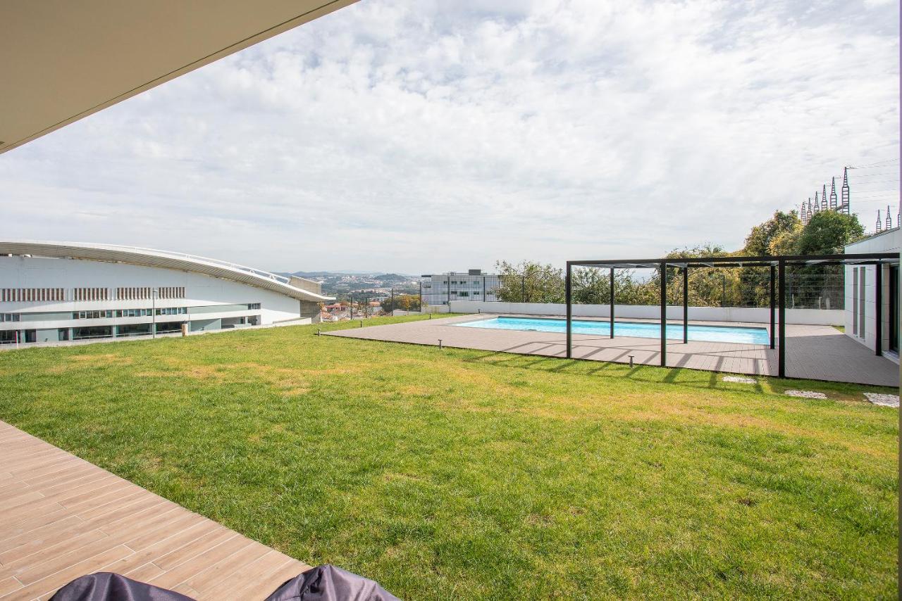 B&B Porto - Liiiving in Porto - Dragão Pool View - Bed and Breakfast Porto