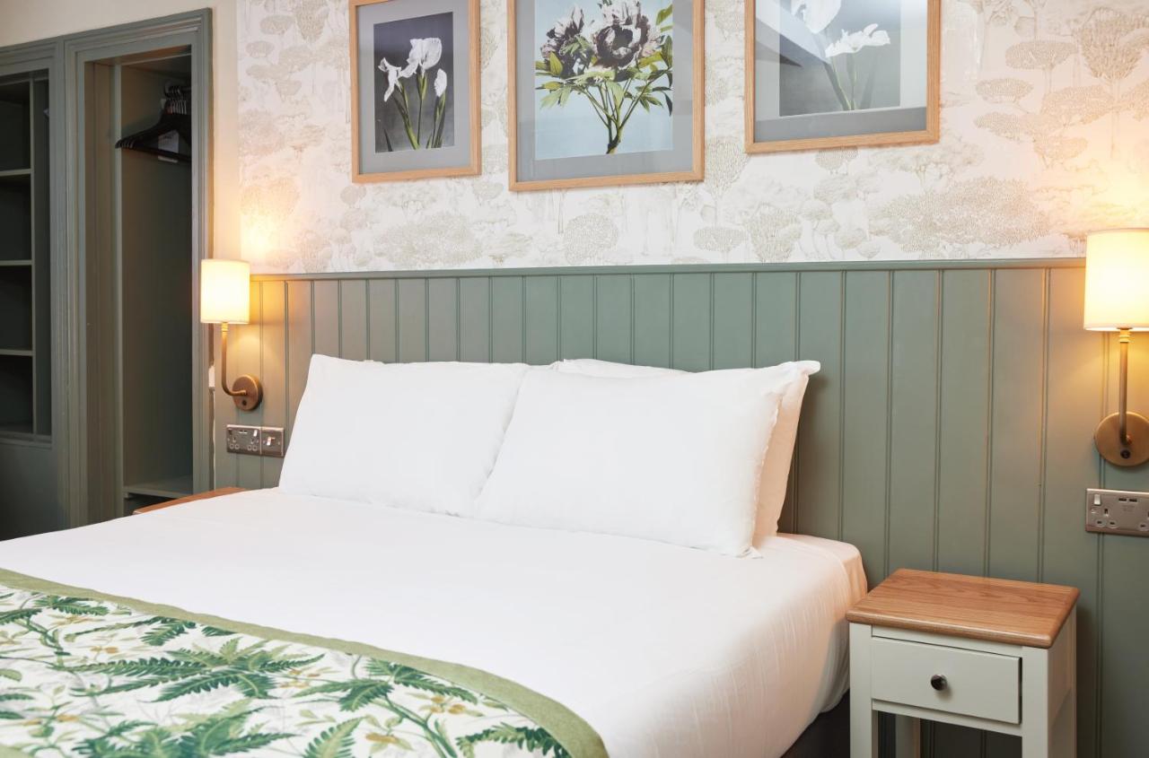 B&B Wroxham - The Kings Head Wroxham by Greene King Inns - Bed and Breakfast Wroxham