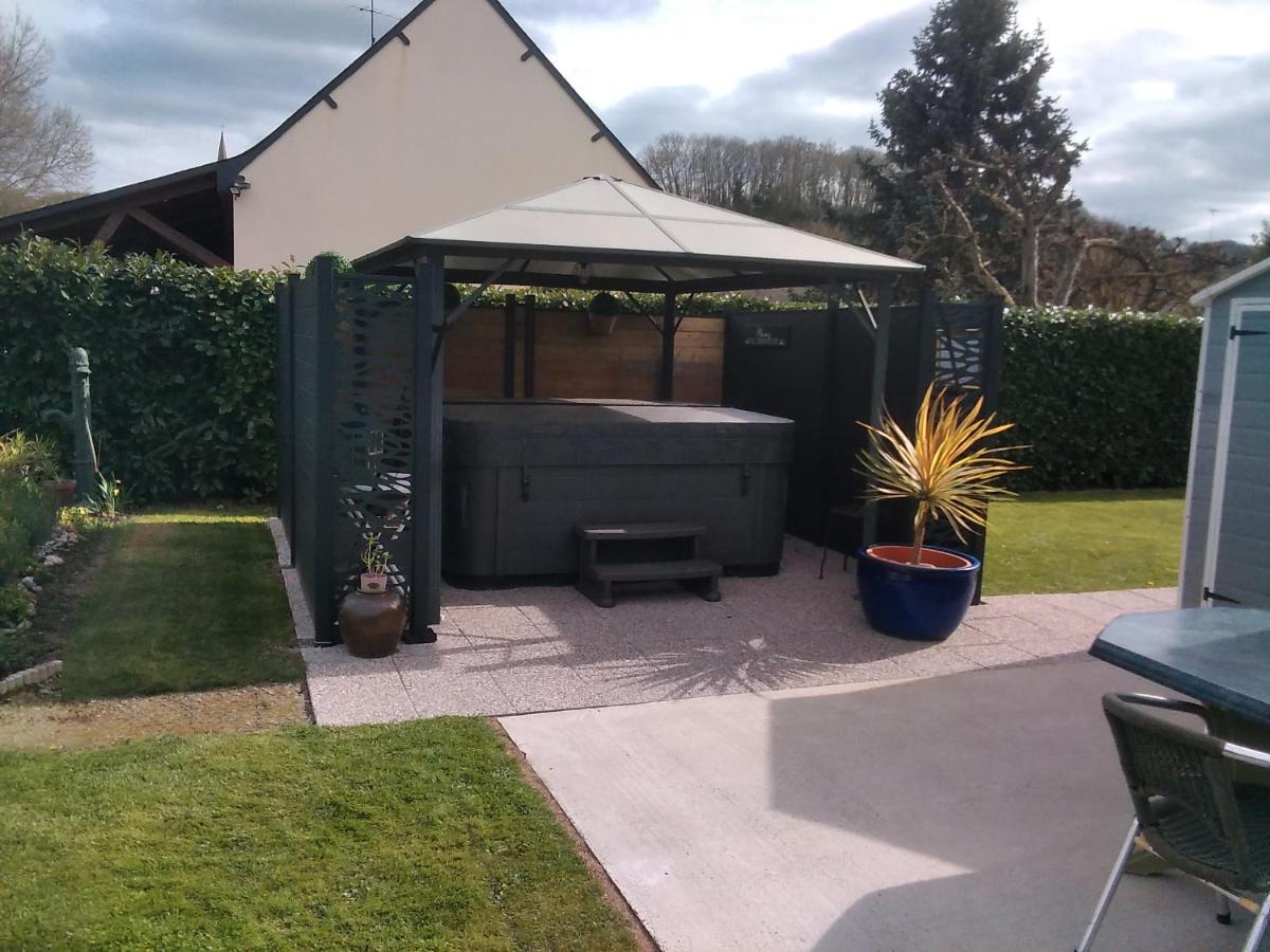 6bis rue de la boussaquiere st broladre - B&B Saint-Broladre