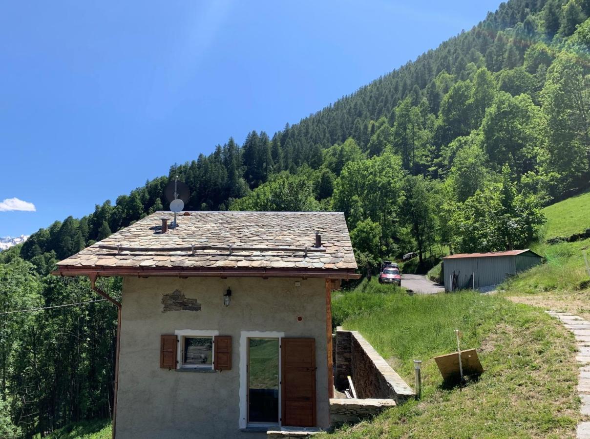 Agriturismo Mondolegro - Chiesa in Valmalenco - B&B