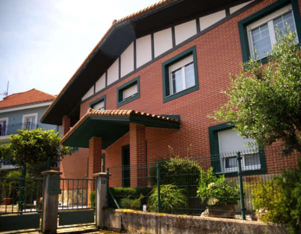 Villa La Perla de Sonabia - B&B