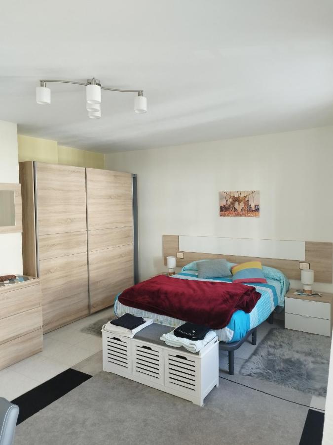 PRECIOSA CASA DE 4 HABITACIONES EN PLENO CORAZÓN DEL CAMINO DE SANTIAGO! - Chambres d'hôtes Palas de Rey