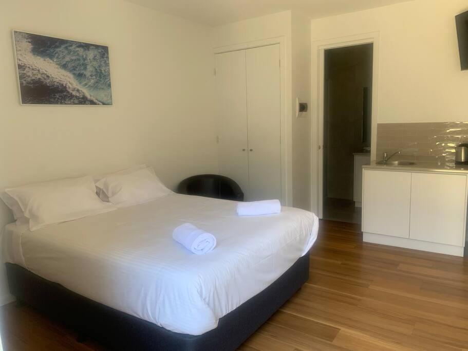 The Jetty Studio, Unit 14 - B&B Nagambie