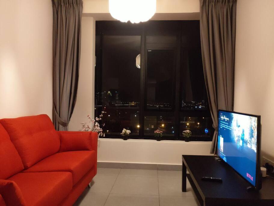 KA2209 -Cyberjaya-Netflix-Wifi- Parking-Pool, 1007 - Bed and Breakfast