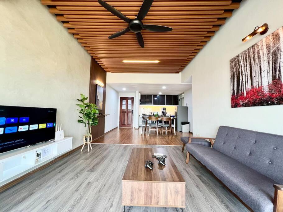 Casa Lago Melaka Raya 2BR/WI-FI/2Park/Cot/SmartTv - B&B
