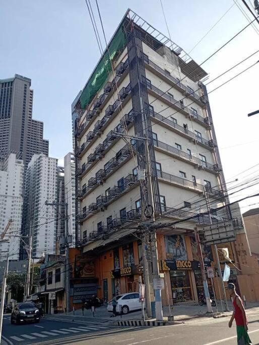 St. Marvin Studio M604 - Bed and Breakfast Manilla
