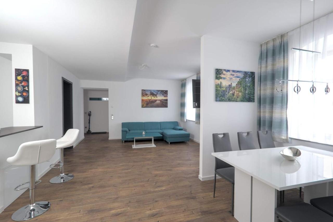 Ferienquartier- Forsthaus - B&B