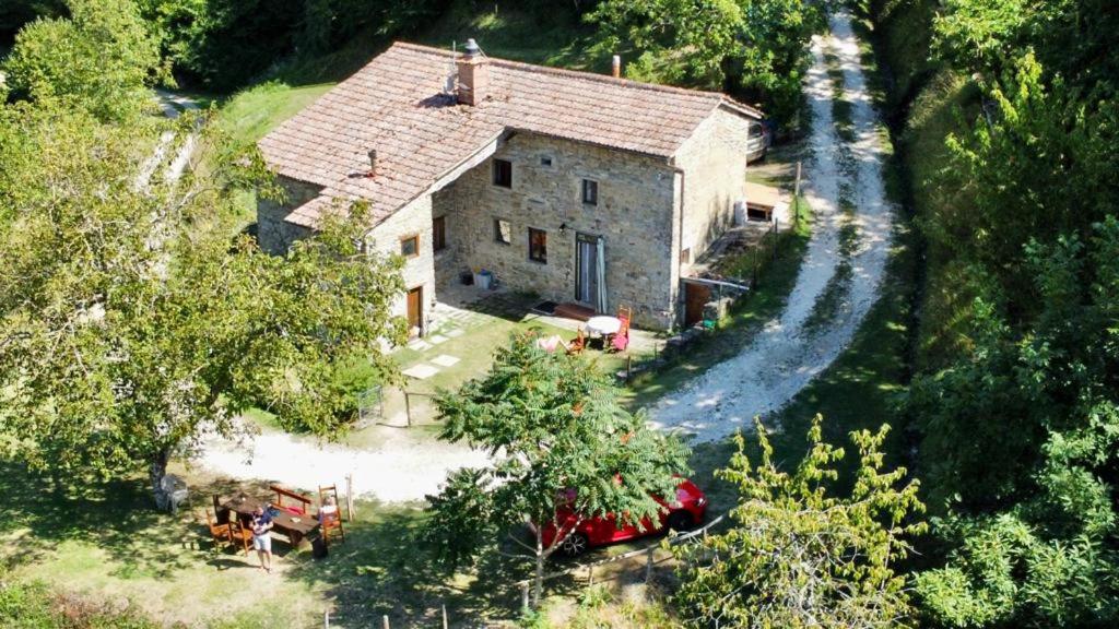 B&B San Godenzo - Mimmo's Holiday House - Bed and Breakfast San Godenzo