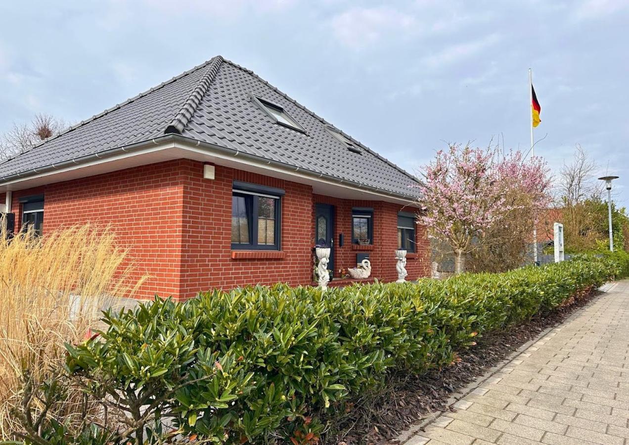 B&B Otterndorf - Haus Seelotse in Otterndorf bei Cuxhaven - Bed and Breakfast Otterndorf