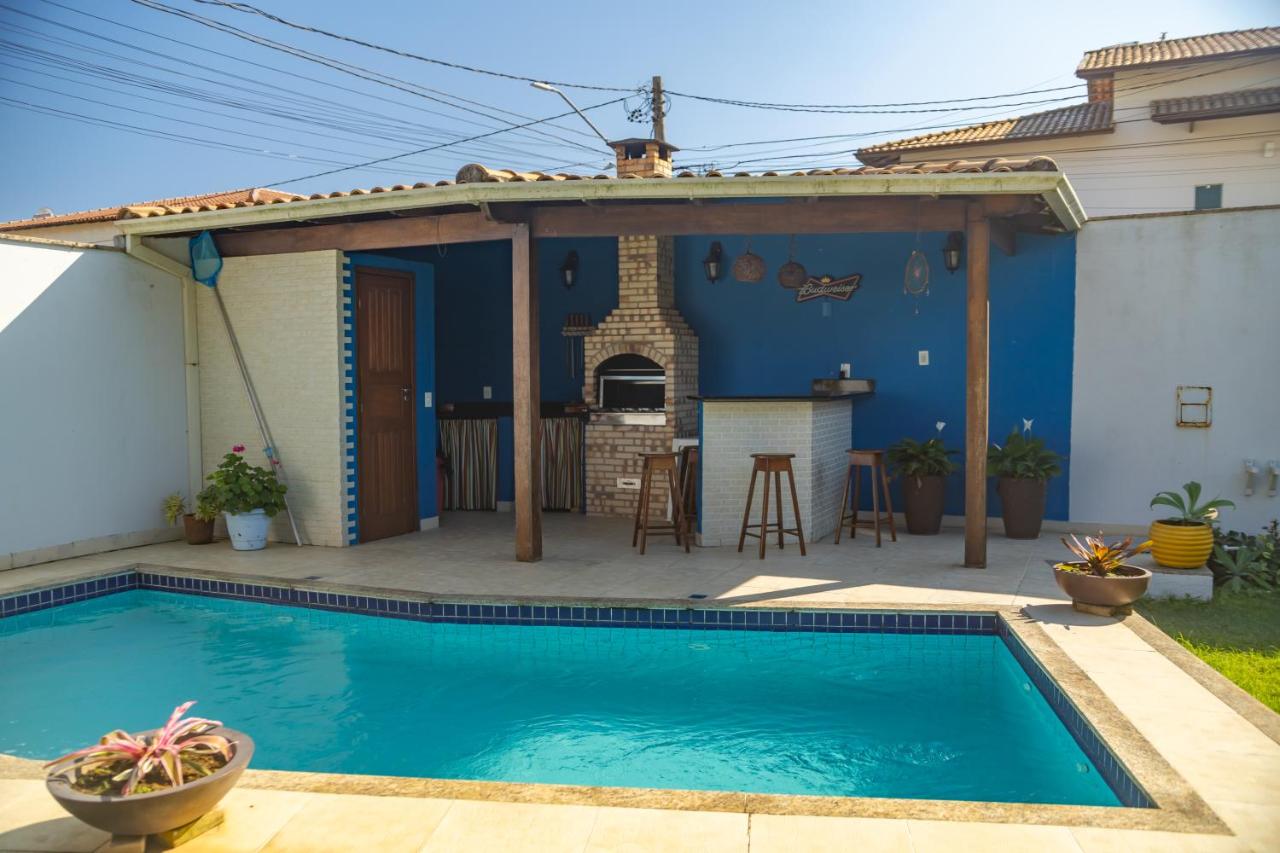 Linda casa com piscina em Interlagos Vila Velha ES - Bed and Breakfast Vila Velha