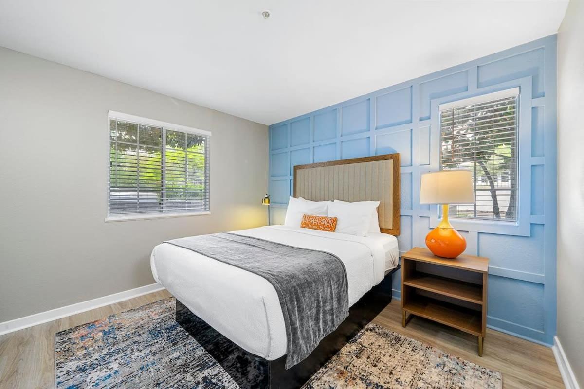 Newly Renovated Atlanta Condo Prime Buckhead Atl - B&B