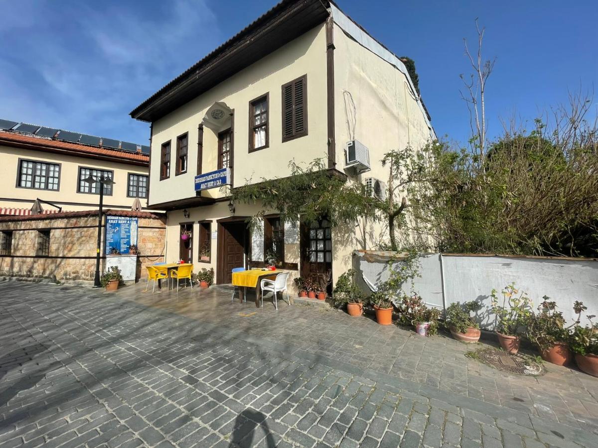 B&B Antalya - Dedehan Pansiyon - Bed and Breakfast Antalya