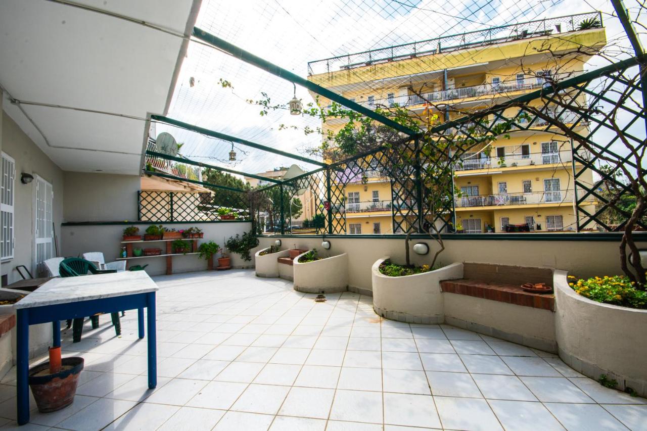 FREE PARKING - All'Ombra dell'Eremo - B&B
