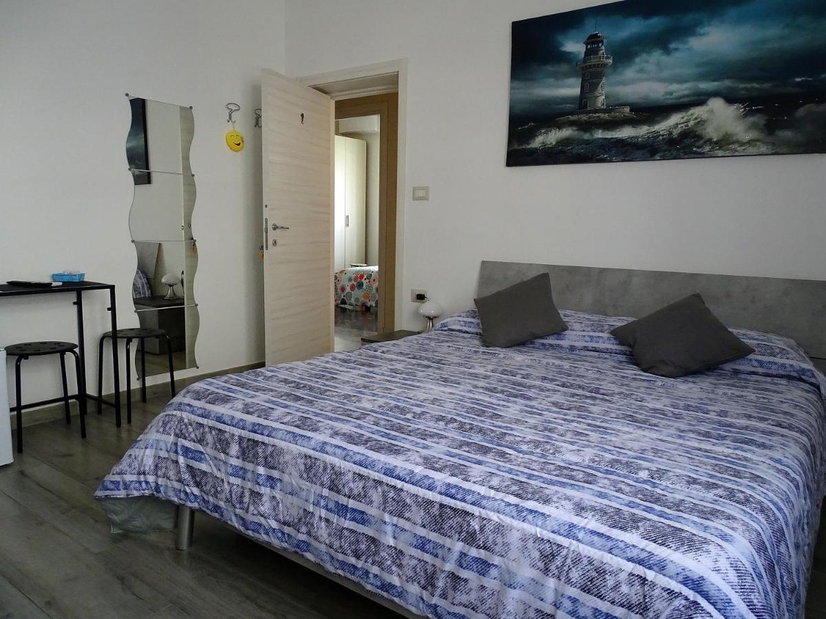 B&B Loreto - Affittacamere SS. Smile - Bed and Breakfast Loreto