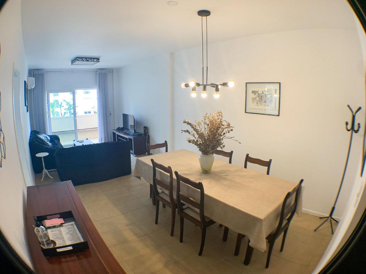 Conforto e espaço na quadra mar - B&B