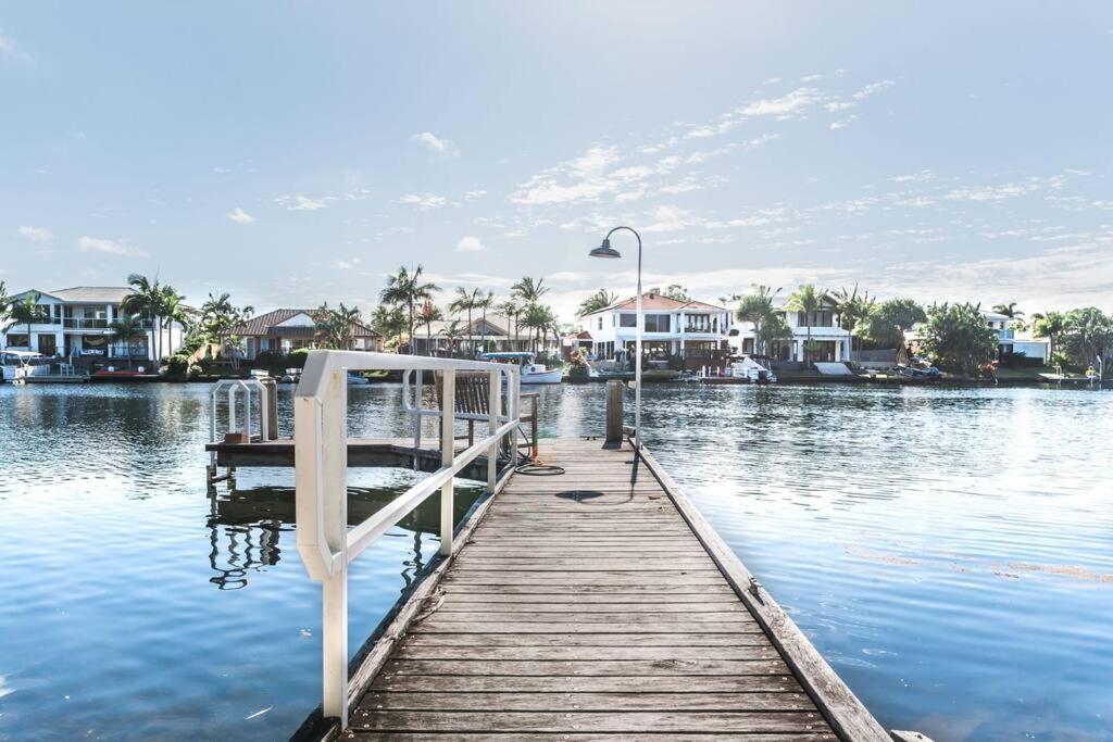 The Seahorse ~ Family & Pooch Friendly Home - B&B