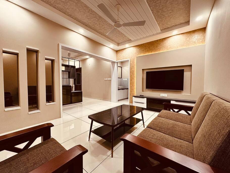 B&B Mangaluru - Mangalore luxury flat - 2 BHK - Bed and Breakfast Mangaluru
