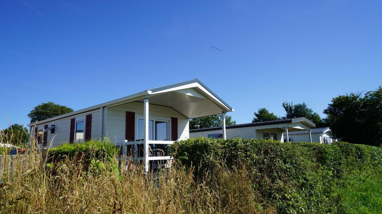 Ferienhaus Ostseechalet Seestern Gelting - B&B