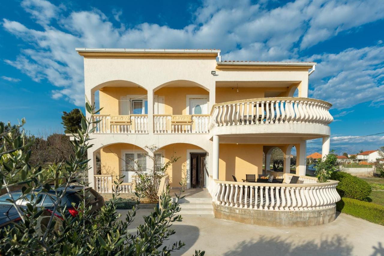 Luxury Apartment Nena with Terrace - B&B Ninski Stanovi