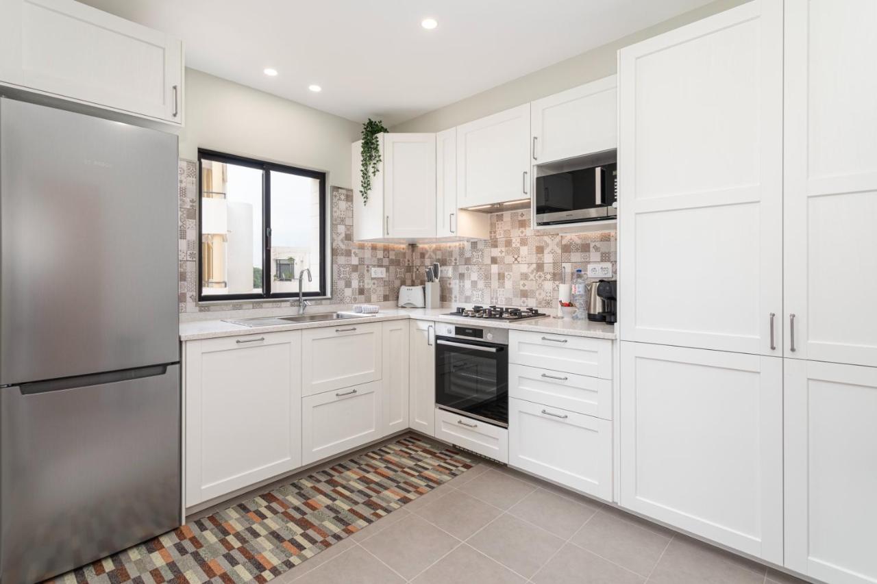 Centralgarve - Great, Bright 2-bedroom Flat in the Center of Vilamoura -Topázio - B&B Vilamoura
